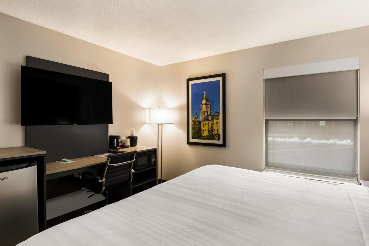 Quality Inn South Bend Near Notre Dame מראה חיצוני תמונה
